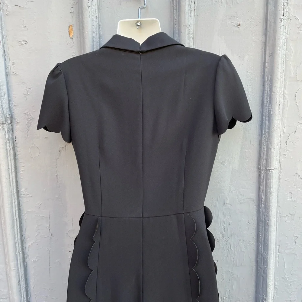 Valentino scalloped detail dress, size 8 - Picture 3 of 8